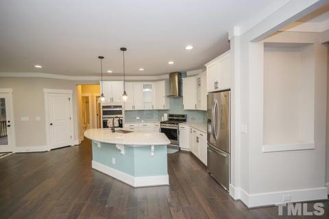 705 Adeline Ct, Durham, NC 27713 photo 9