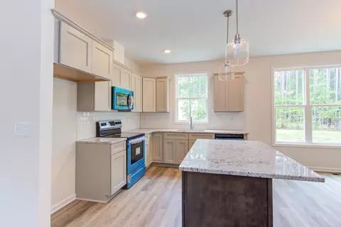 4506 Gresham Dr, Oxford, NC 27565 photo 5