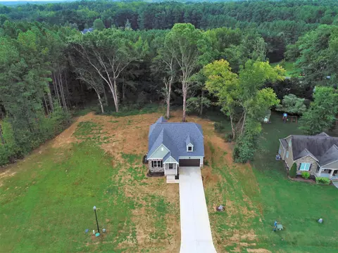 4506 Gresham Dr, Oxford, NC 27565 photo 2