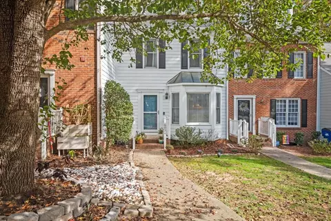 6034 Epping Forest Dr, Raleigh, NC 27613 photo 1
