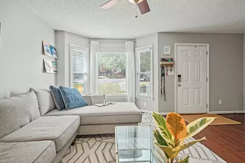 6034 Epping Forest Dr, Raleigh, NC 27613 photo 8