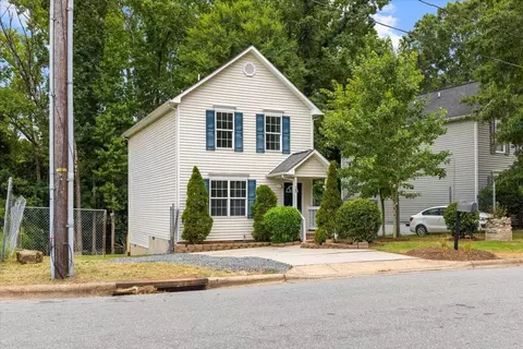 708 Brye St, Durham, NC 27703 photo 2
