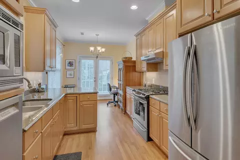 2 Abernathy Dr, Chapel Hill, NC 27517 photo 15