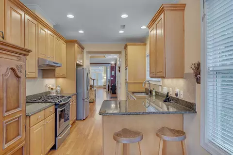 2 Abernathy Dr, Chapel Hill, NC 27517 photo 16