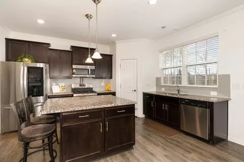 110 Peninsula Ct, Durham, NC 27703 photo 9