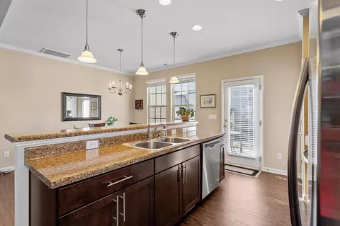 527 Timpson Ave, Durham, NC 27703 photo 8