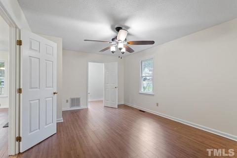 14 Syracuse Pl, Durham, NC 27704 photo 13
