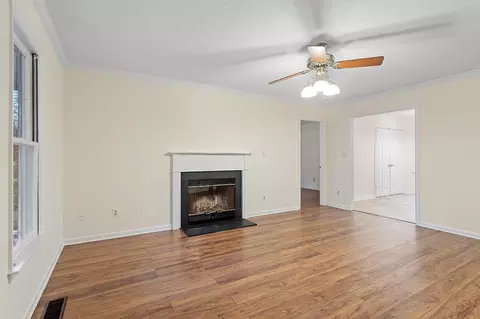 14 Syracuse Pl, Durham, NC 27704 photo 3