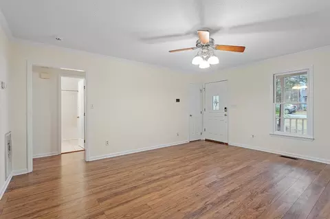 14 Syracuse Pl, Durham, NC 27704 photo 5