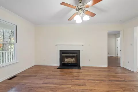 14 Syracuse Pl, Durham, NC 27704 photo 2