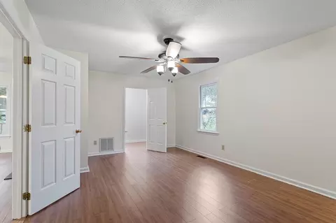 14 Syracuse Pl, Durham, NC 27704 photo 13