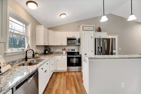 732 Bear Rd, Benson, NC 27504 photo 11