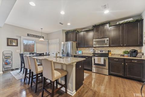 116 Putters Ct, Durham, NC 27703 photo 10