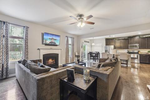 116 Putters Ct, Durham, NC 27703 photo 9
