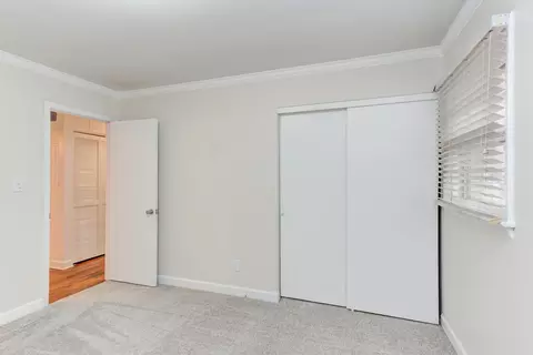 624 E Millbrook Rd, Raleigh, NC 27609 photo 16