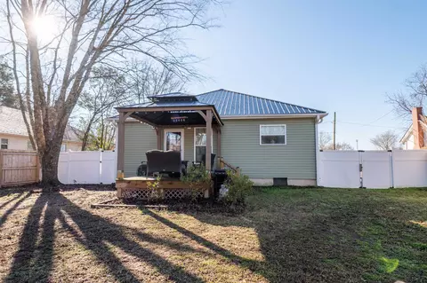 508 W D St, Erwin, NC 28339 photo 27