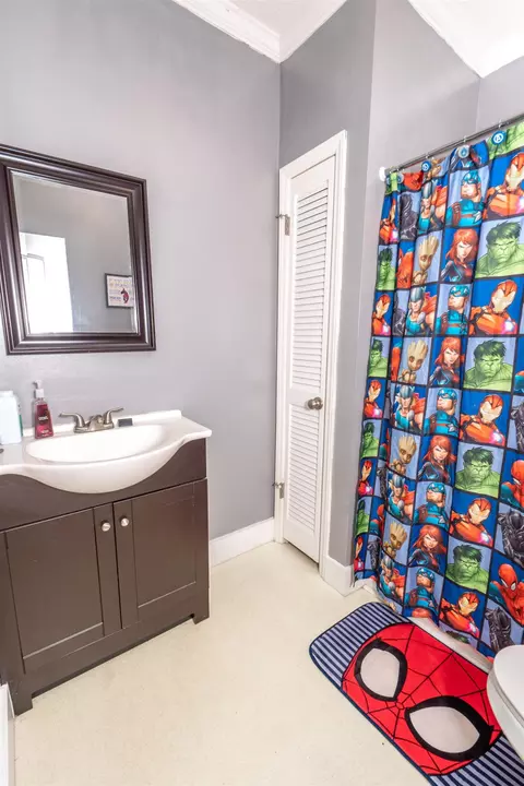 508 W D St, Erwin, NC 28339 photo 22
