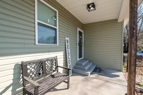 508 W D St, Erwin, NC 28339 photo 3