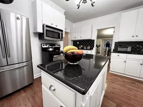 424 Eugene St, Durham, NC 27701 photo 11