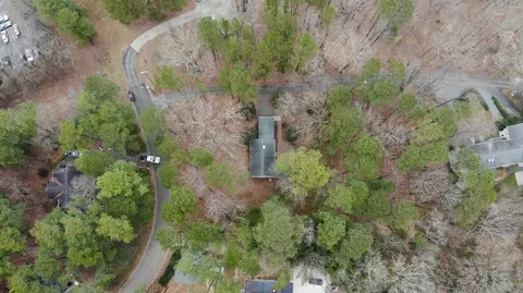 2 Maple Dr, Chapel Hill, NC 27514 photo 6