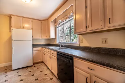 2 Maple Dr, Chapel Hill, NC 27514 photo 34