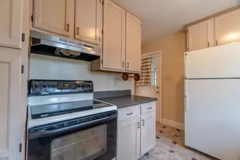 2 Maple Dr, Chapel Hill, NC 27514 photo 36