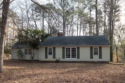 2 Maple Dr, Chapel Hill, NC 27514 photo 1