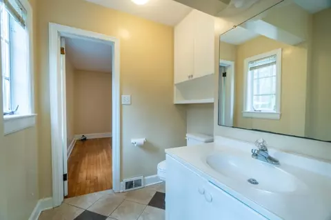 2 Maple Dr, Chapel Hill, NC 27514 photo 49