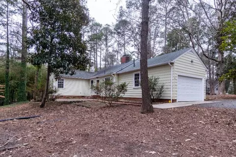 2 Maple Dr, Chapel Hill, NC 27514 photo 17
