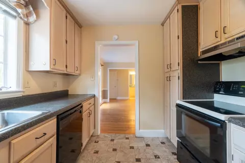 2 Maple Dr, Chapel Hill, NC 27514 photo 42