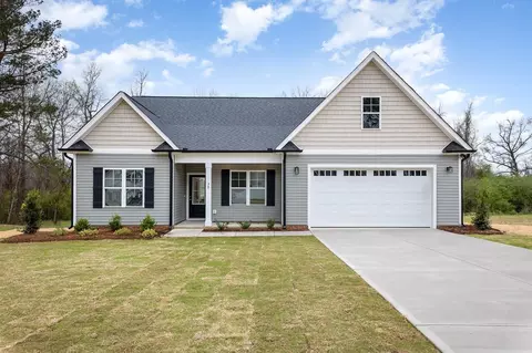 50 S Nolan Park Dr, Selma, NC 27576