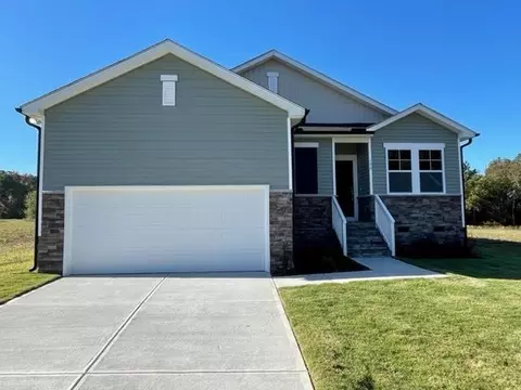 136 Queenstown Dr, Kenly, NC 27542
