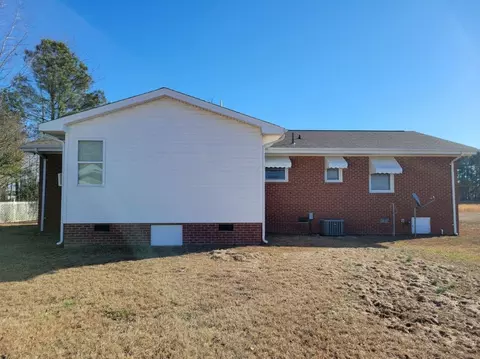 3336 Fairground Rd, Dunn, NC 28334 photo 2