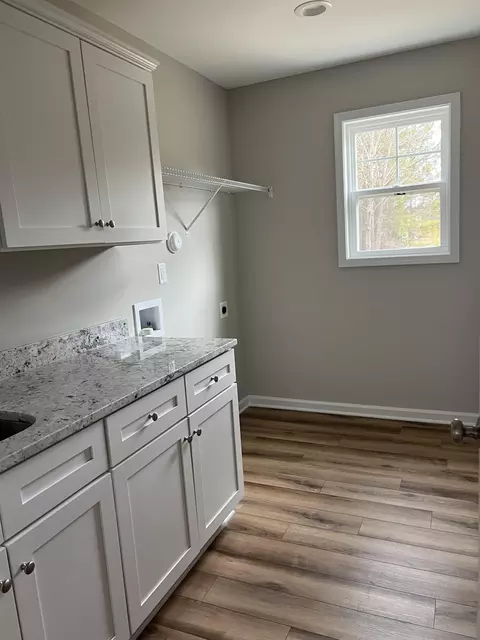 210 Mitchner St, Selma, NC 27576 photo 7