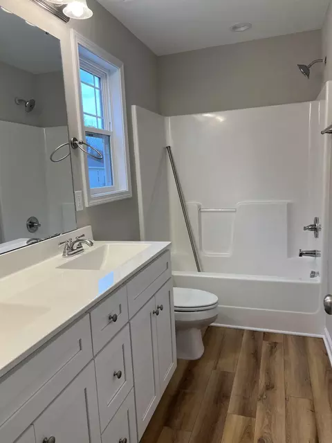 210 Mitchner St, Selma, NC 27576 photo 9