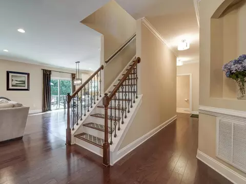 2804 Reynolda Cir, Durham, NC 27712 photo 7