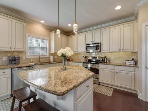 2804 Reynolda Cir, Durham, NC 27712 photo 17