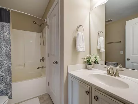 2804 Reynolda Cir, Durham, NC 27712 photo 45