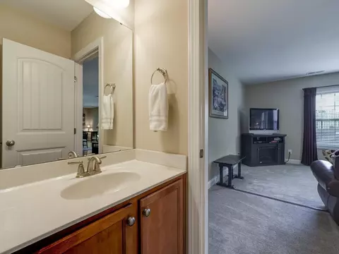 2804 Reynolda Cir, Durham, NC 27712 photo 32
