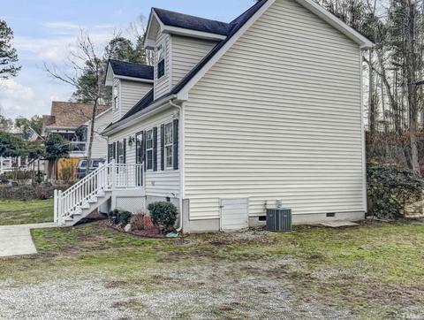 2559 Barwick Dr, Durham, NC 27704 photo 3