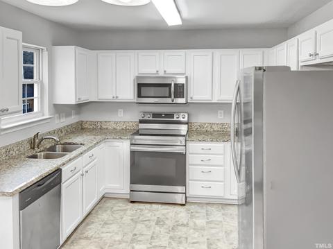 2559 Barwick Dr, Durham, NC 27704 photo 9