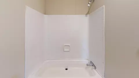 100 Rams Pl, Mount Olive, NC 28365 photo 18