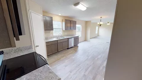 100 Rams Pl, Mount Olive, NC 28365 photo 9