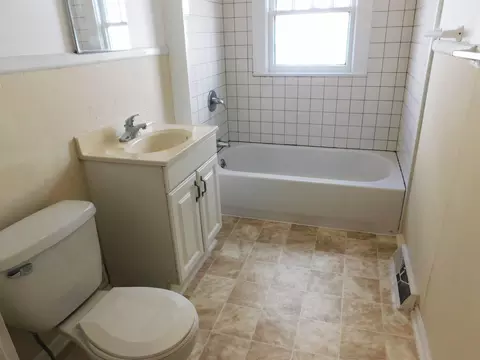 514 E Umstead St, Durham, NC 27701 photo 8