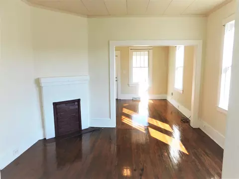 514 E Umstead St, Durham, NC 27701 photo 4