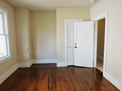 514 E Umstead St, Durham, NC 27701 photo 10