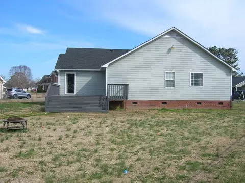 50 S Thomas Ct, Erwin, NC 28339 photo 4