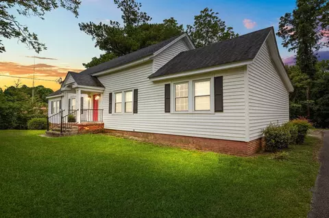 6021 Deans St, Bailey, NC 27807 photo 2