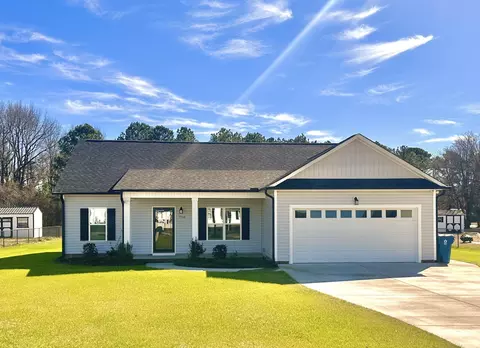 710 Maple Ave, Dunn, NC 28334 photo 1