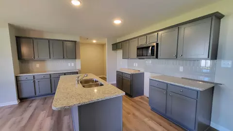 24 Kickoff Cir, Benson, NC 27504 photo 5